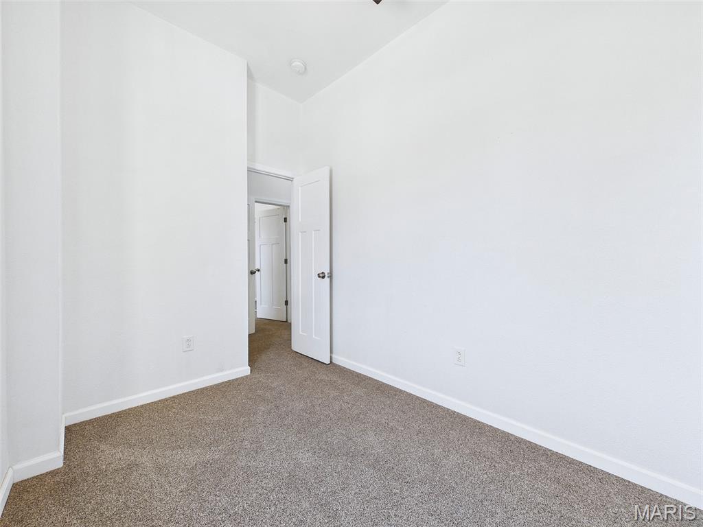 628 South 19th Street Belleville, IL 62226 - Photo 25 of 37