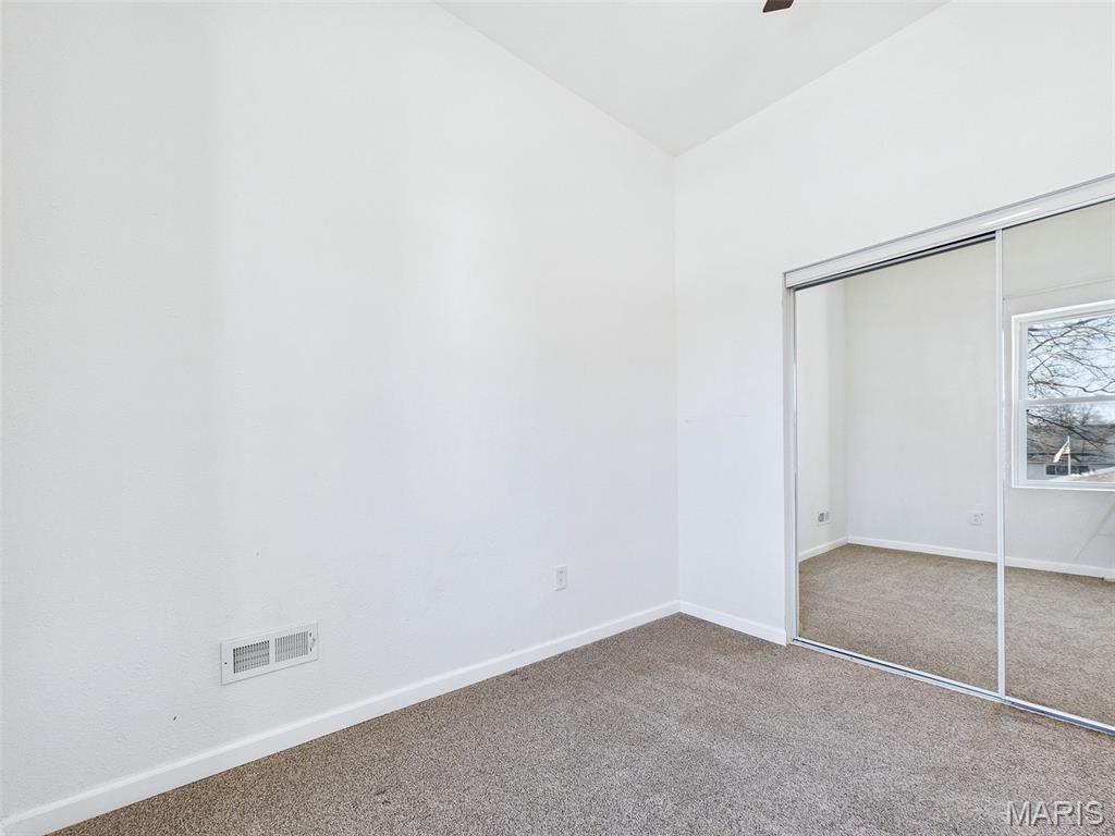 628 South 19th Street Belleville, IL 62226 - Photo 27 of 37