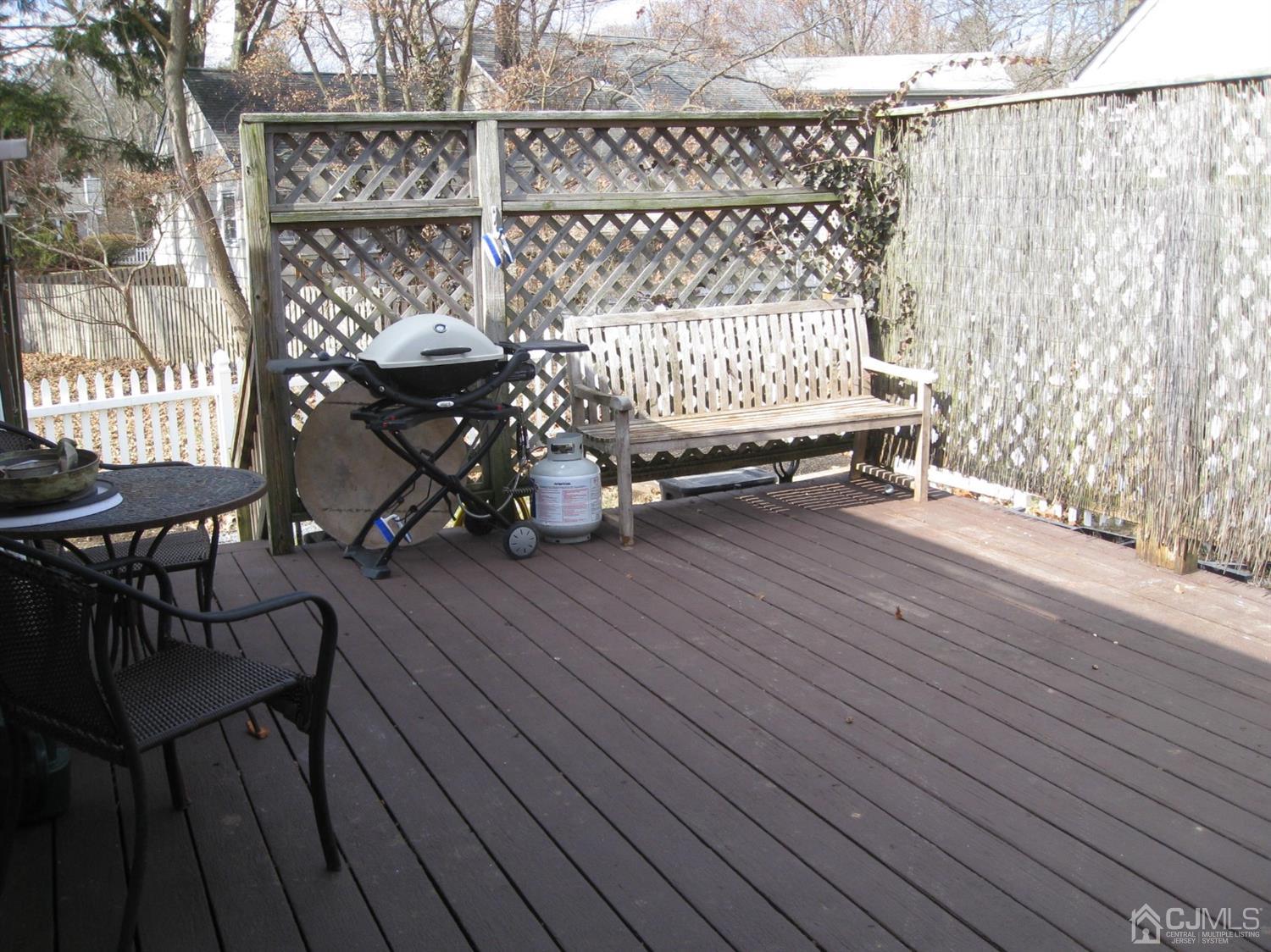 85 Willow Road Metuchen, NJ 08840 - Photo 16 of 21 Deck from kitchen