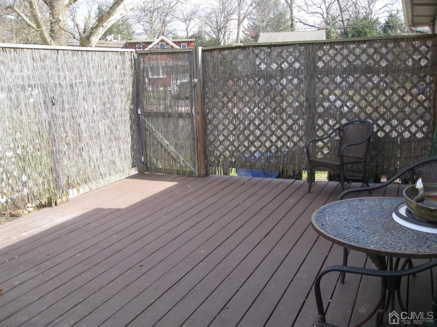 85 Willow Road Metuchen, NJ 08840 - Photo 17 of 21 Deck