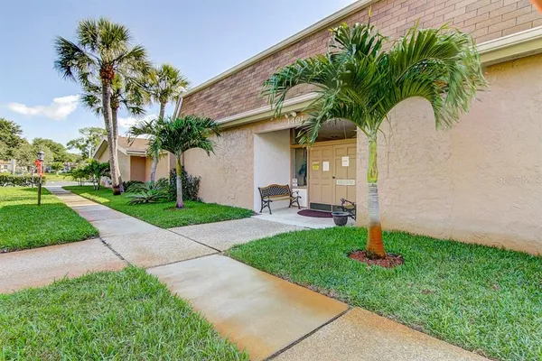 $1,350 | 1428 Arrowhead Circle West, Clearwater, FL 33759