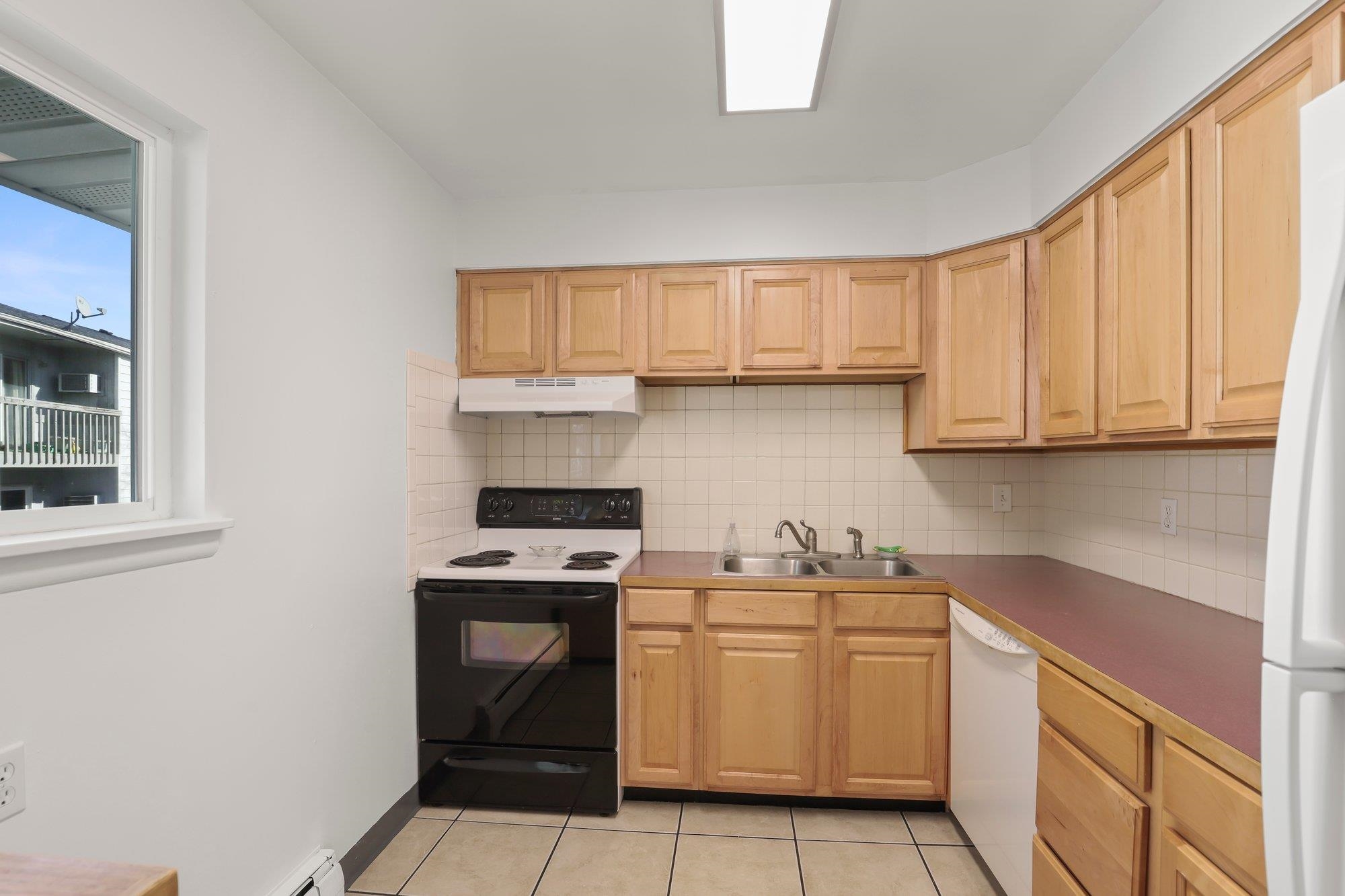 250 North Raymond Road, Unit A7 Spokane Valley, WA 99206 - Photo 6 of 20