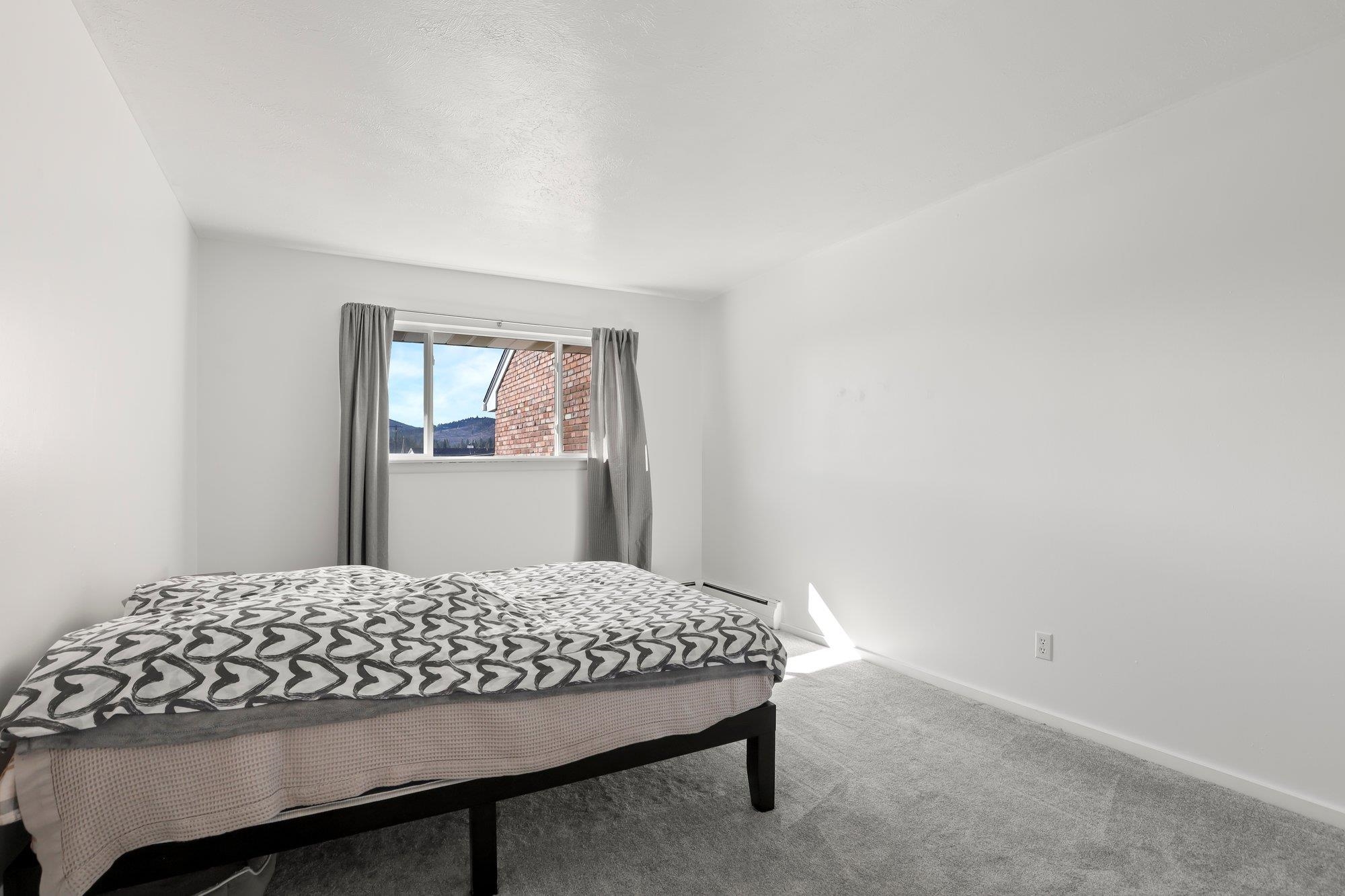 250 North Raymond Road, Unit A7 Spokane Valley, WA 99206 - Photo 8 of 20