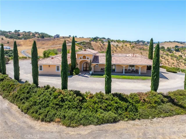 $3,550,000 | 725 Spring Creek Way, Templeton, CA 93465