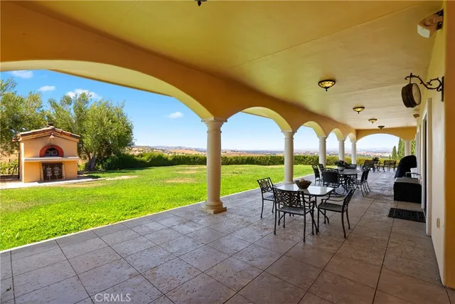 $3,550,000 | 725 Spring Creek Way, Templeton, CA 93465