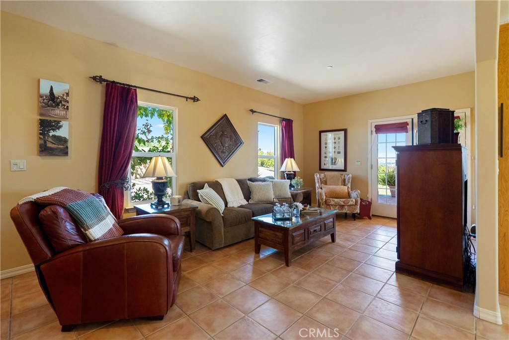 725 Spring Creek Way Templeton, CA 93465 - Photo 54 of 73