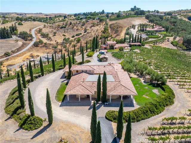 $3,550,000 | 725 Spring Creek Way, Templeton, CA 93465