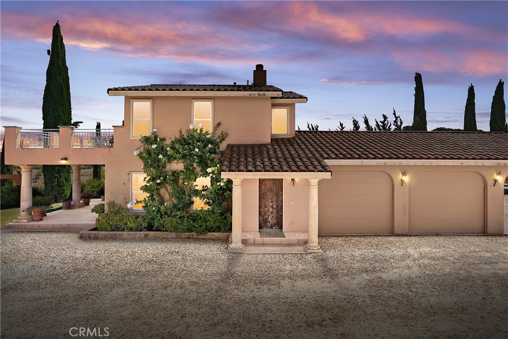 725 Spring Creek Way Templeton, CA 93465 - Photo 66 of 70 front view of a house with a street