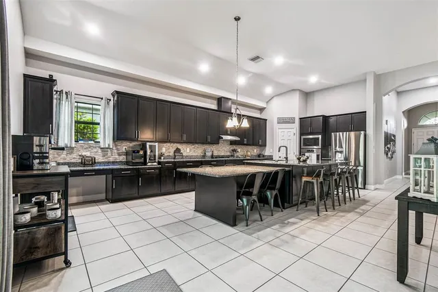 $764,000 | 2853 Valencia Ridge Street, Valrico, FL 33596