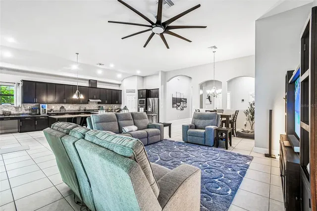 $764,000 | 2853 Valencia Ridge Street, Valrico, FL 33596