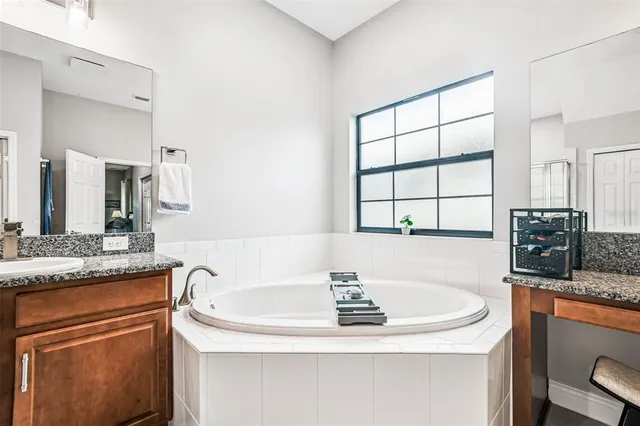 $764,000 | 2853 Valencia Ridge Street, Valrico, FL 33596