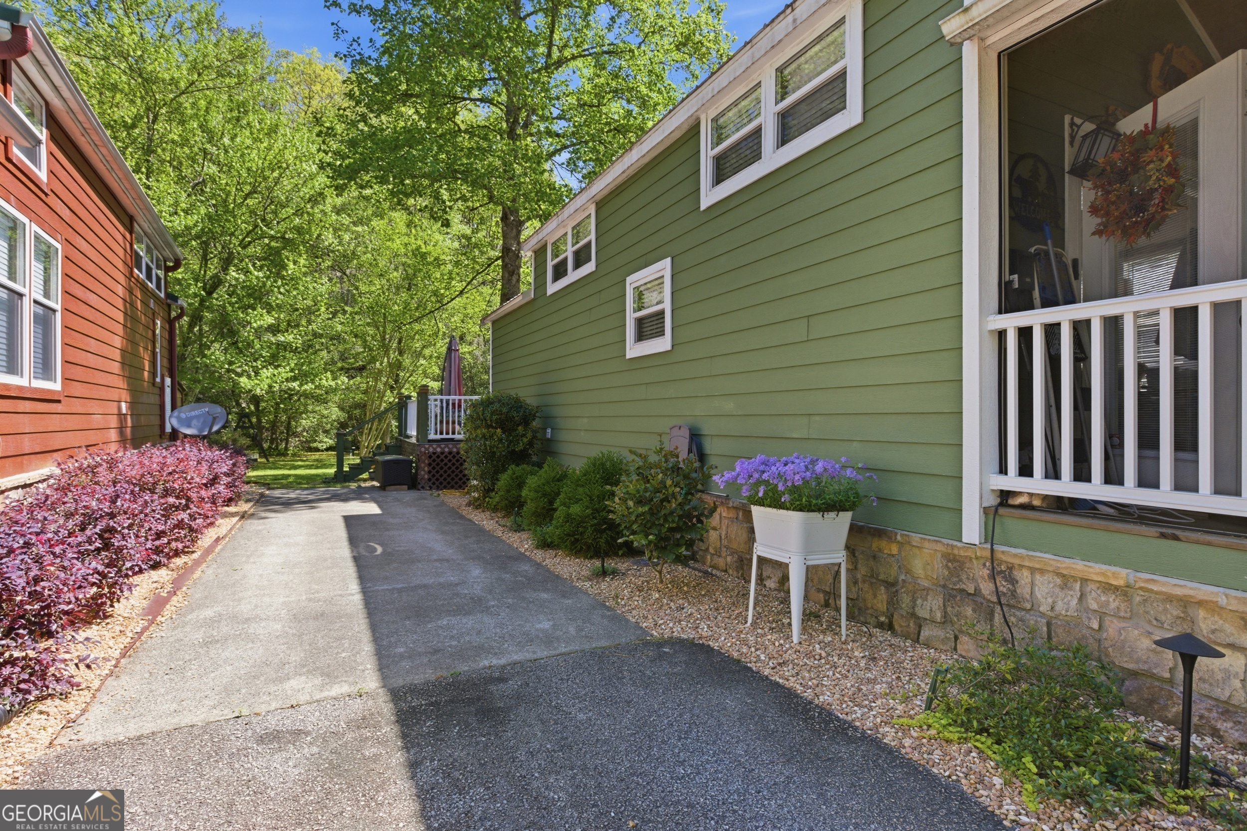 4960 Laurel Lodge Road, Unit 4 Clarkesville, GA 30523 - Photo 15 of 27
