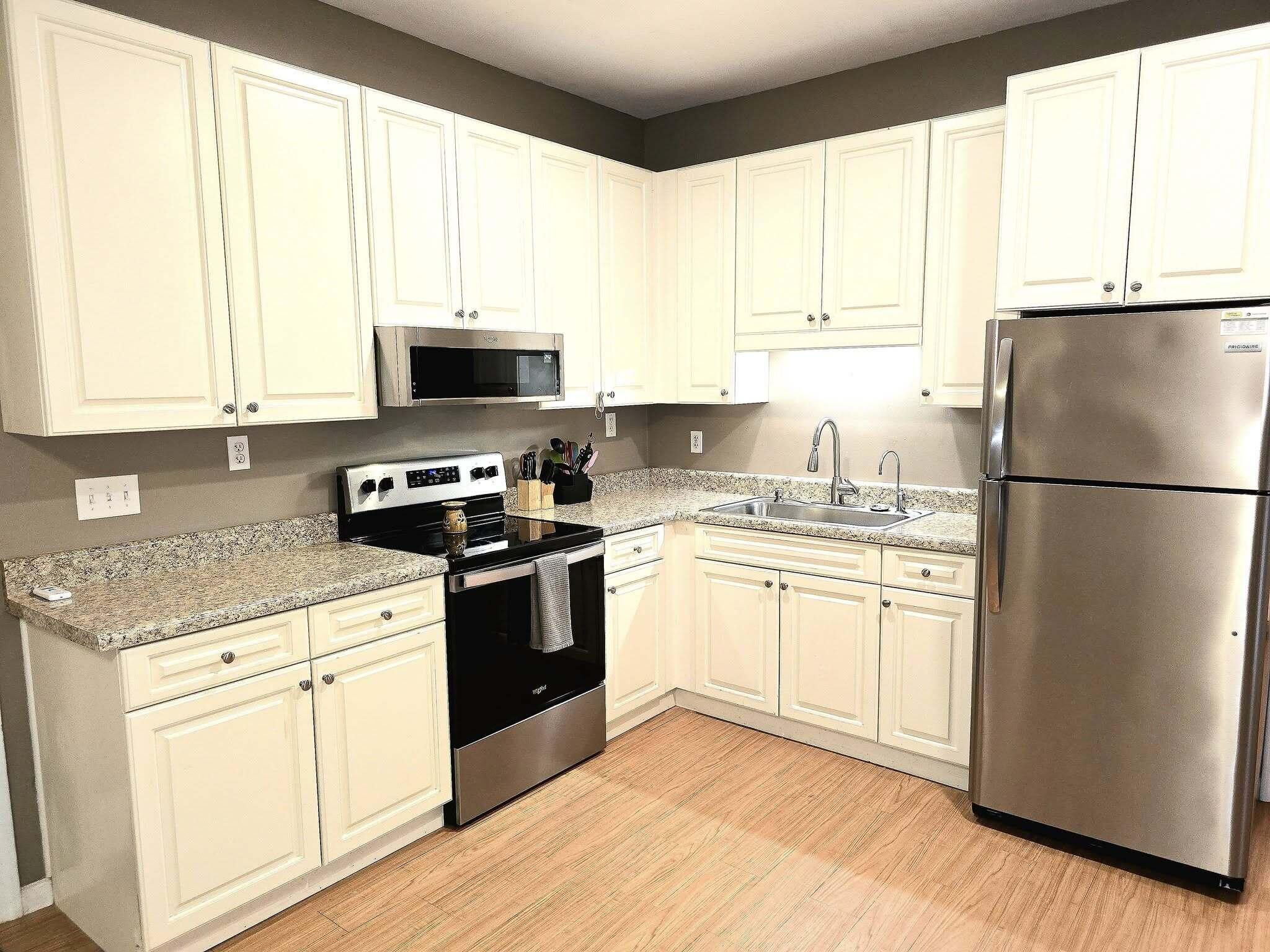 9489 Sidneys Road Round O, SC 29474 - Photo 8 of 29 498208541_10223258679329882_116270330139