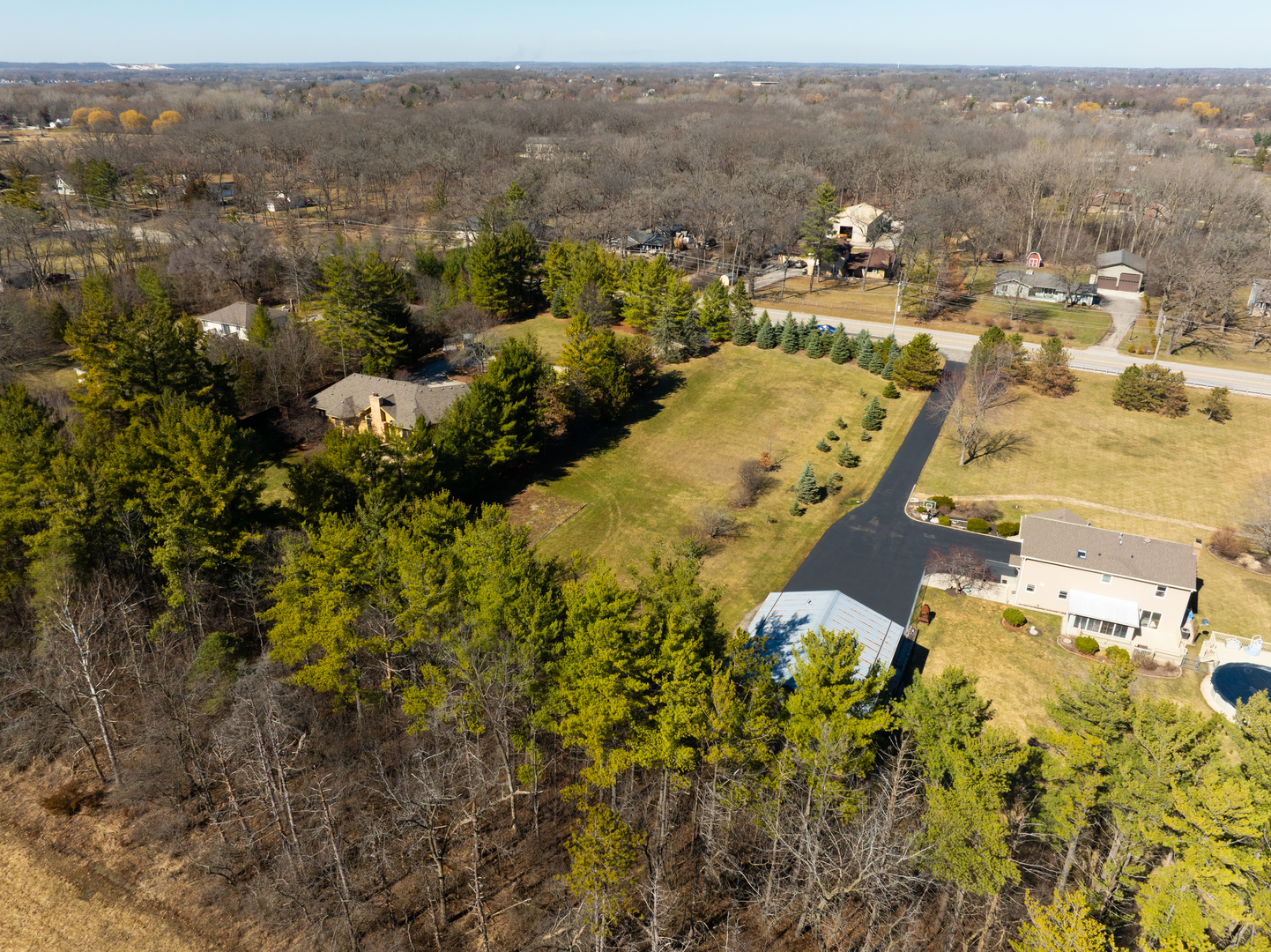 23901 West Grass Lake Road Antioch, IL 60002 - Photo 12 of 14