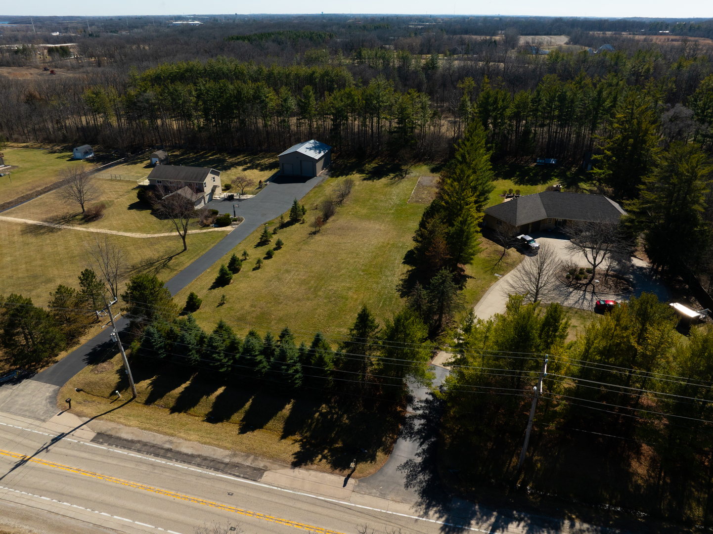 23901 West Grass Lake Road Antioch, IL 60002 - Photo 5 of 14