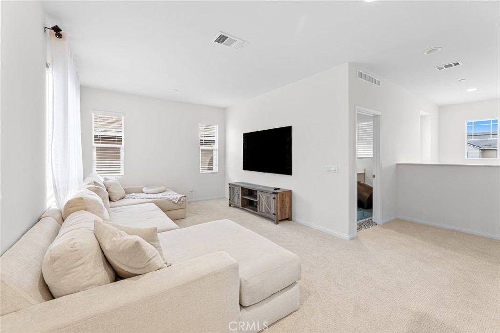 39490 Verbena Way Temecula, CA 92591 - Photo 28 of 70 Loft