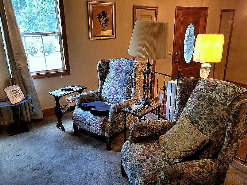 697 Long Hollow Road Elizabethton, TN 37643 - Photo 8 of 20 Photo 8
