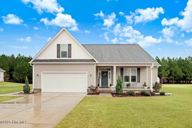 $449,900 | 117 Persimmon Drive, New Bern, NC 28562