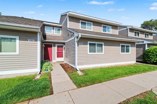 $270,000 | 2103 Stone School Circle, Ann Arbor, MI 48108