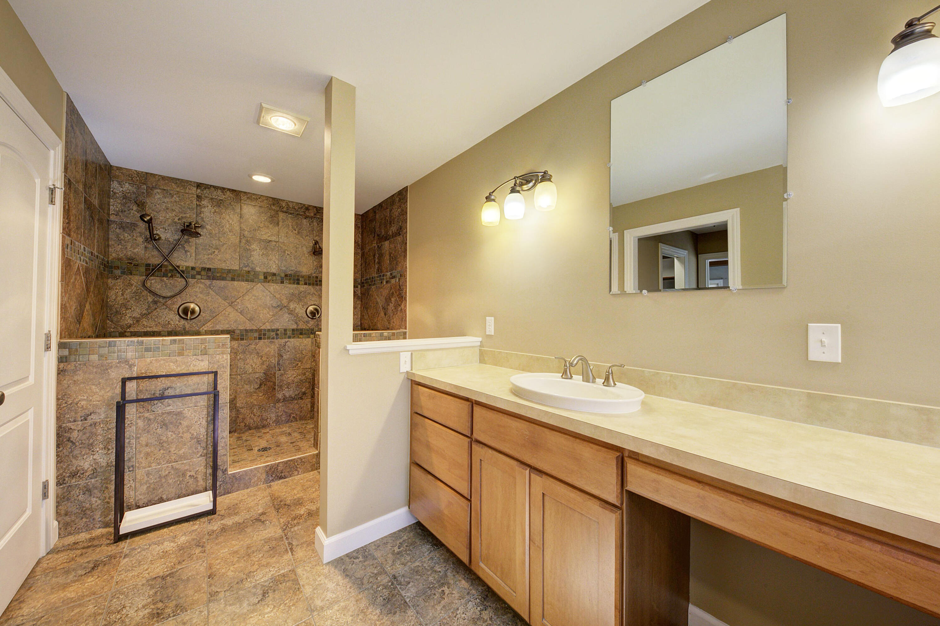 2282 Sunny Ridge Drive Pinckney, MI 48169 - Photo 40 of 81 930A0156_7_8