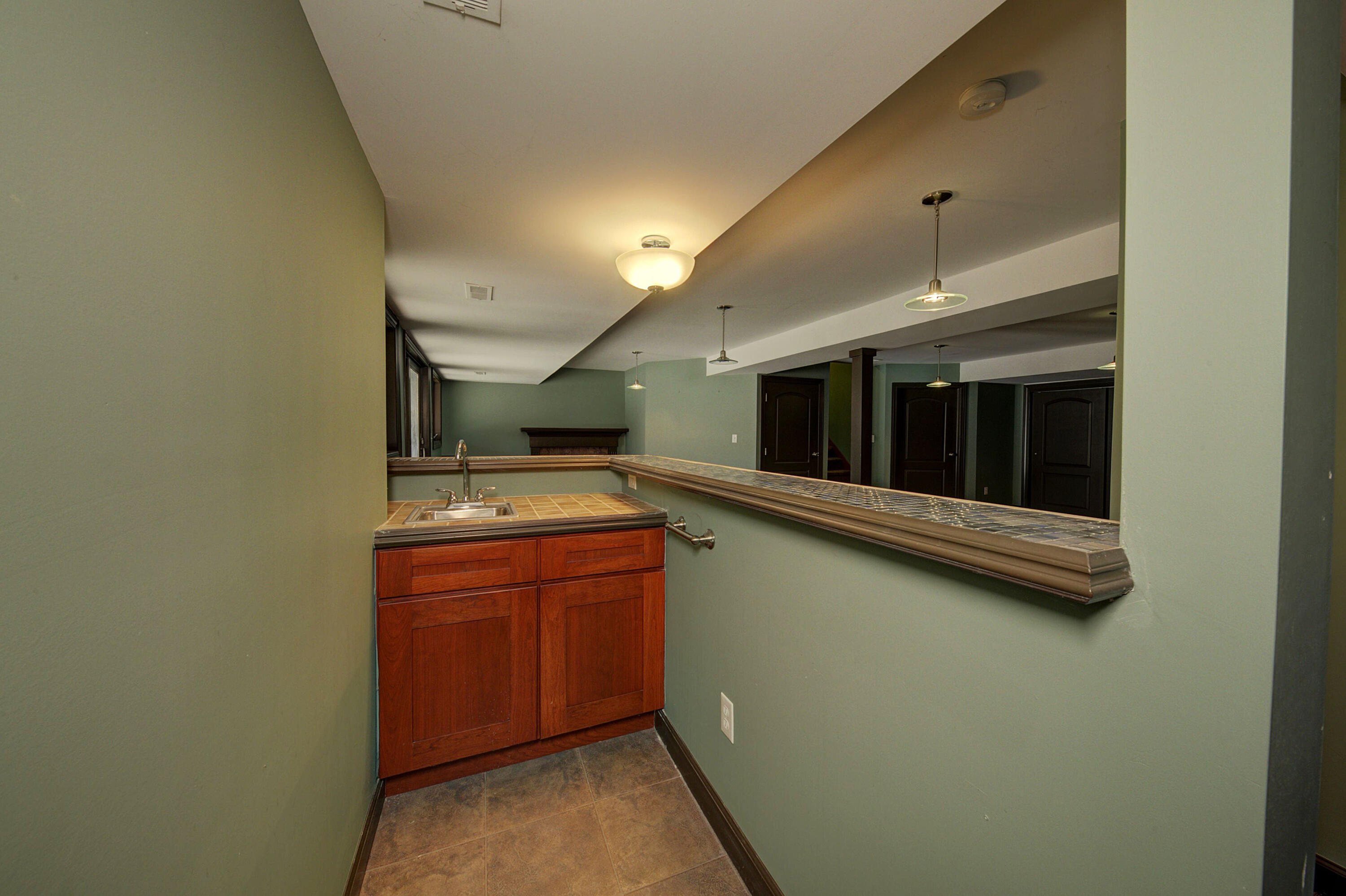 2282 Sunny Ridge Drive Pinckney, MI 48169 - Photo 60 of 81 930A0243_4_5