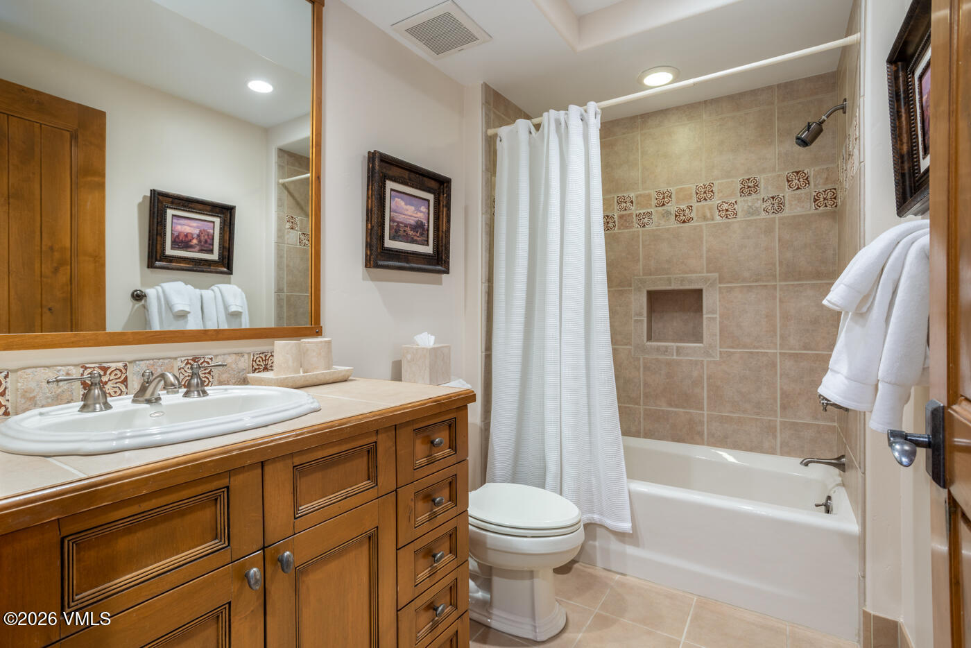 1087 Bachelor Ridge Road, Unit 203 Avon, CO 81620 - Photo 13 of 25 3rd Bathroom