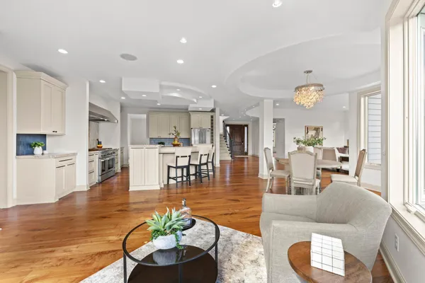 $1,250,000 | 5110 Terraceview Lane North, Plymouth, MN 55446