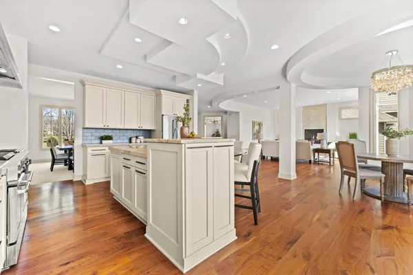 $1,250,000 | 5110 Terraceview Lane North, Plymouth, MN 55446