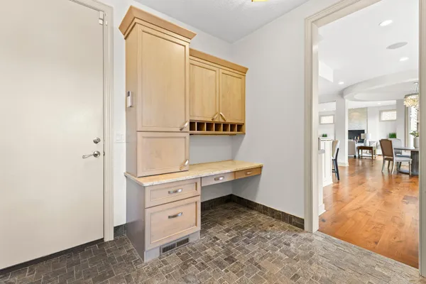 $1,250,000 | 5110 Terraceview Lane North, Plymouth, MN 55446