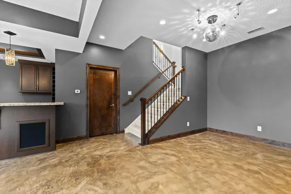 $1,250,000 | 5110 Terraceview Lane North, Plymouth, MN 55446