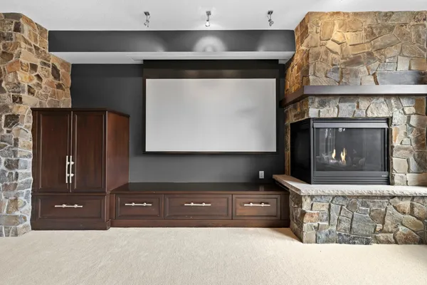 $1,250,000 | 5110 Terraceview Lane North, Plymouth, MN 55446