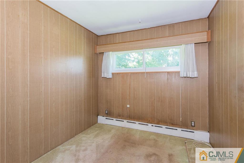 8 Baxter Road Edison, NJ 08817 - Photo 9 of 18 a view of room with window