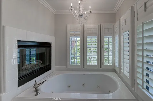 $8,000 | 2574 Bungalow Place, Corona del Mar, CA 92625