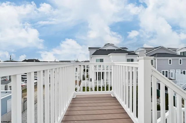 $32,000 | 12 North Adams Avenue, Margate City, NJ 08402