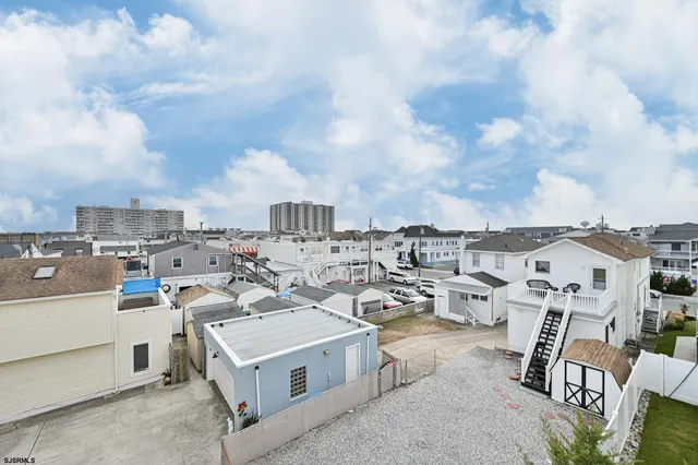 $32,000 | 12 North Adams Avenue, Margate City, NJ 08402