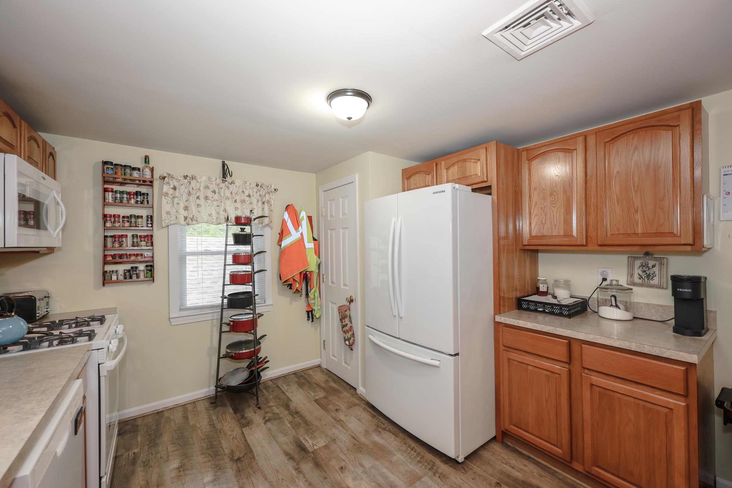 4 Caron Street Merrimack, NH 03054 - Photo 17 of 40 Gallery Image 17