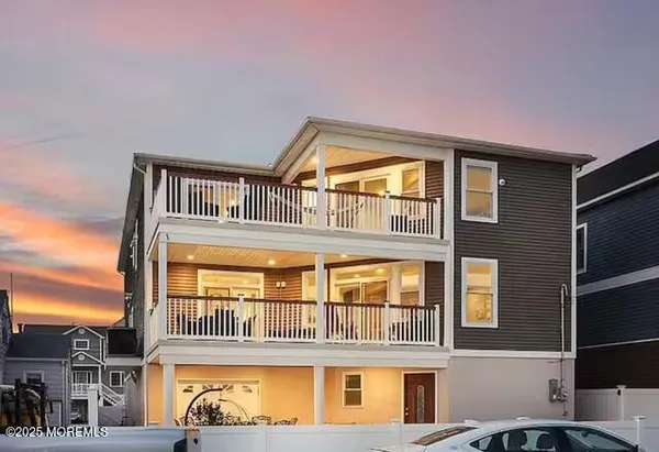 $7,250 | 431 Hiering Avenue, Seaside Heights, NJ 08751
