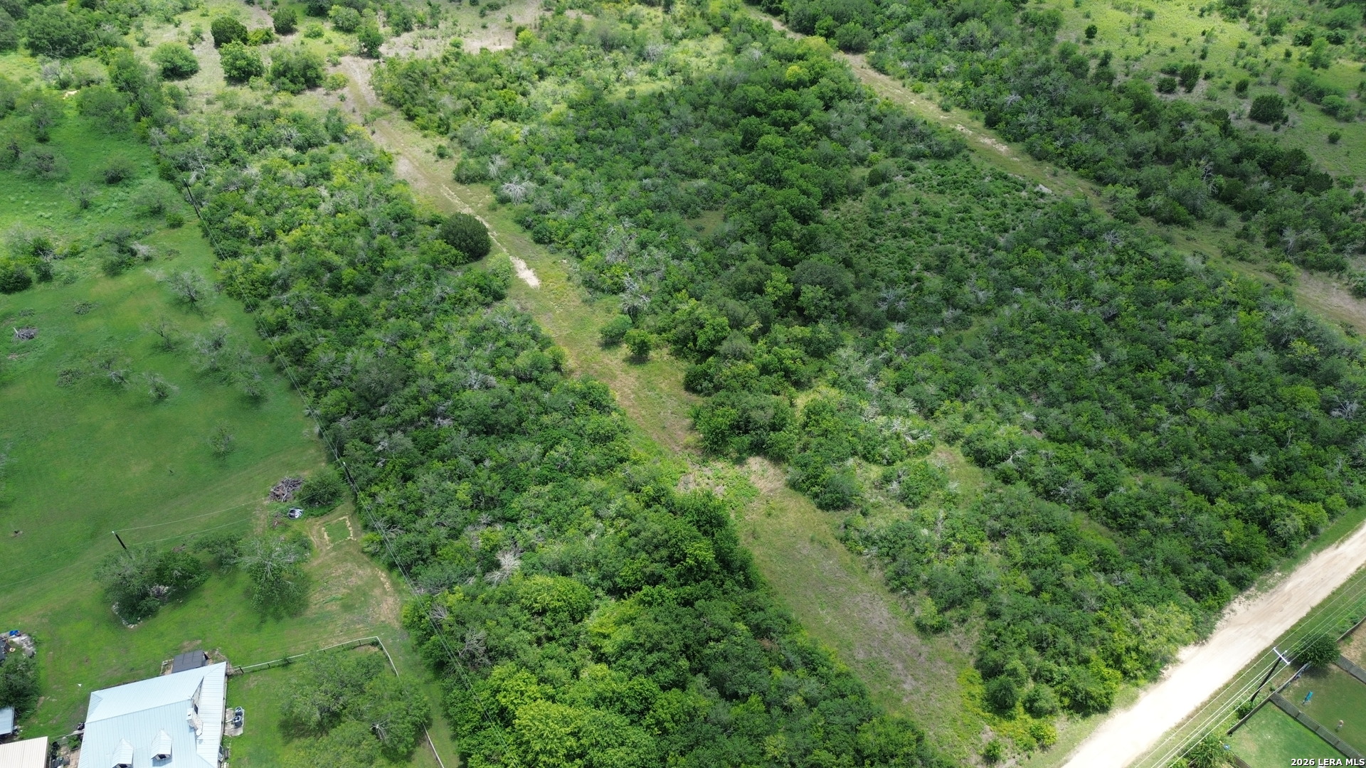 5011 North Abbott Road St. Hedwig, TX 78152 - Photo 12 of 33