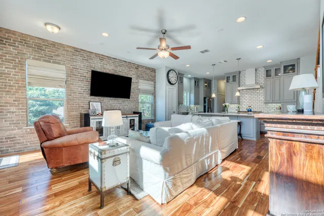 $3,150 | 3839 Harry Wurzbach Road, Unit 12, San Antonio, TX 78209