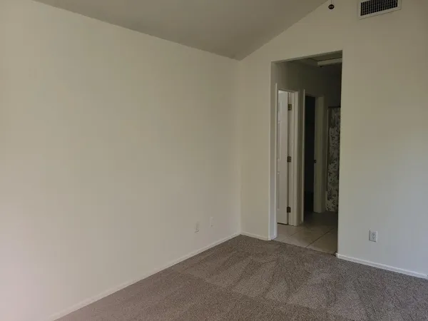 $1,975 | 706 South St Martin Drive, Gilbert, AZ 85233