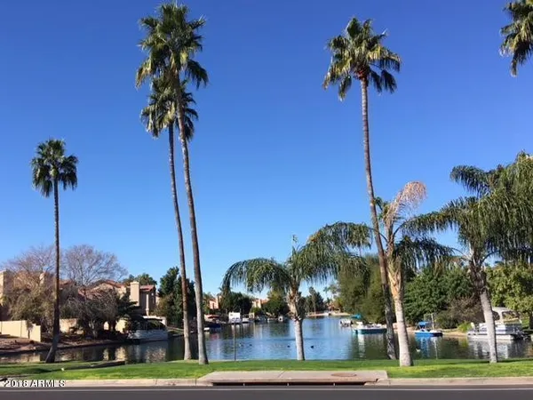 $1,975 | 706 South St Martin Drive, Gilbert, AZ 85233