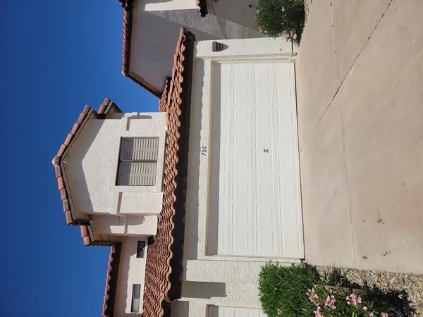 $1,975 | 706 South St Martin Drive, Gilbert, AZ 85233