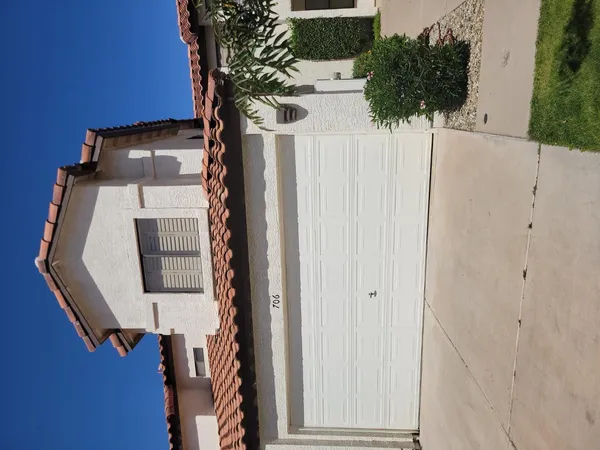 $1,975 | 706 South St Martin Drive, Gilbert, AZ 85233