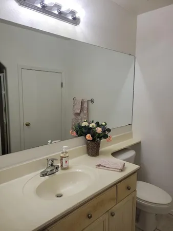 $1,975 | 706 South St Martin Drive, Gilbert, AZ 85233