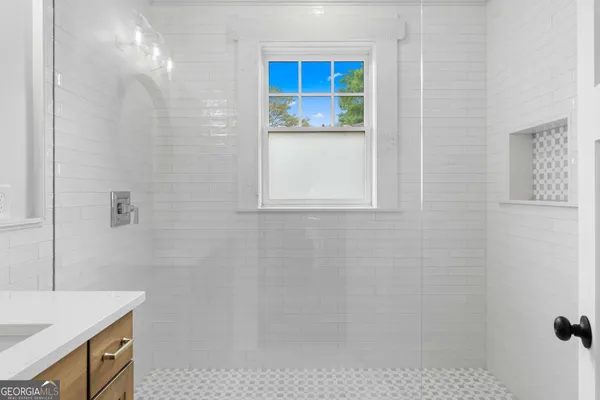 $3,950 | 795 St Charles Avenue Northeast, Unit ONE, Atlanta, GA 30306