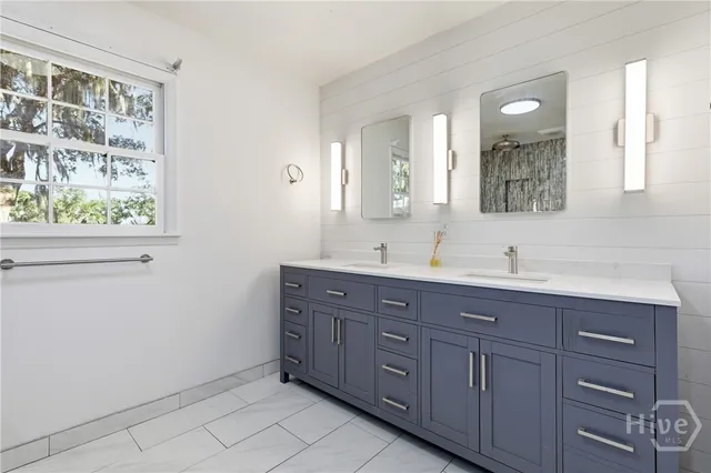 $460,000 | 1613 Lake Drive, Midway, GA 31320