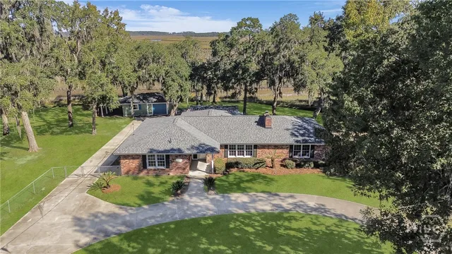 $460,000 | 1613 Lake Drive, Midway, GA 31320