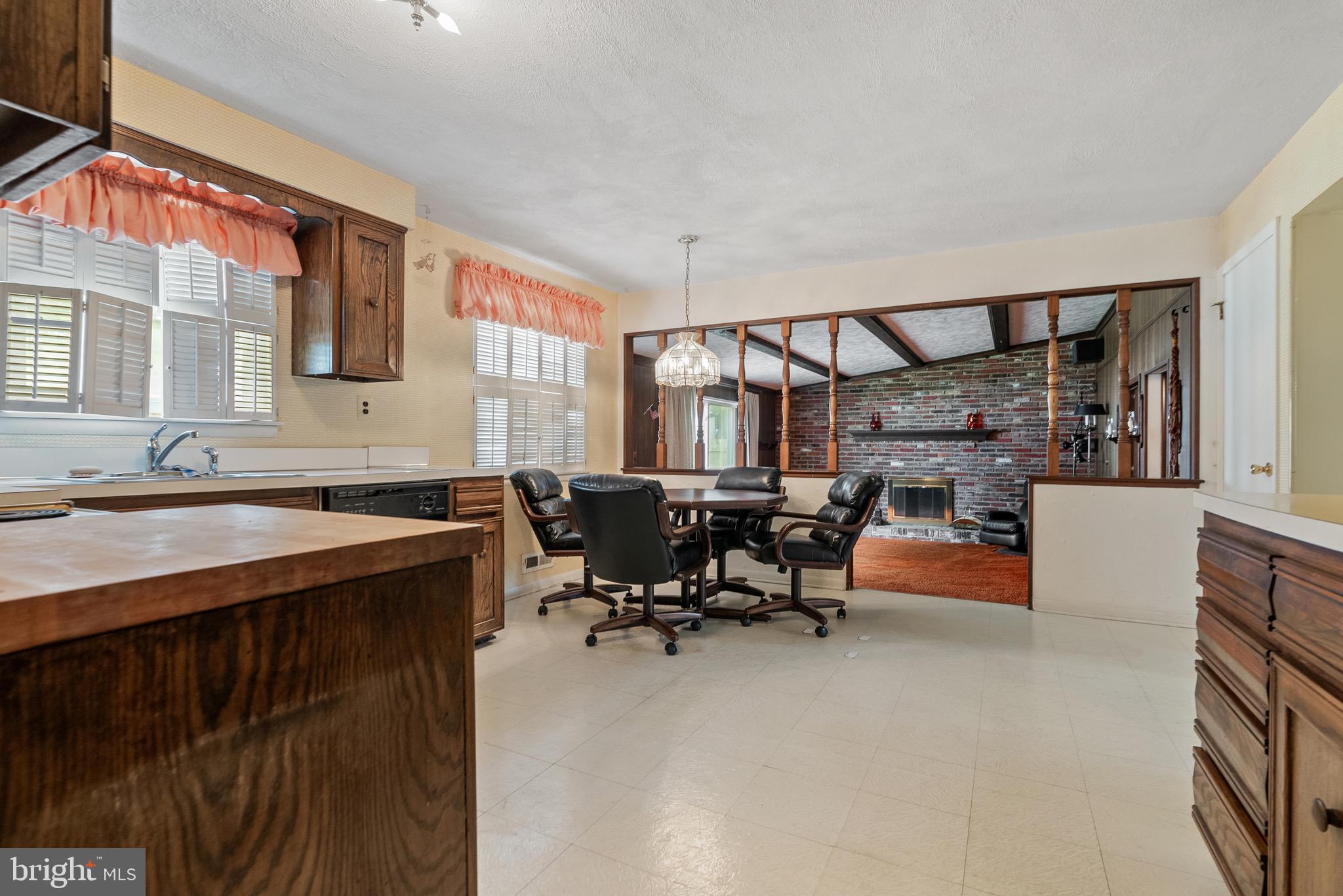 9 Everington Road Marlton, NJ 08053 - Photo 8 of 26