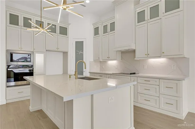 $479,000 | 4716 South Waterford Avenue, Edinburg, TX 78539