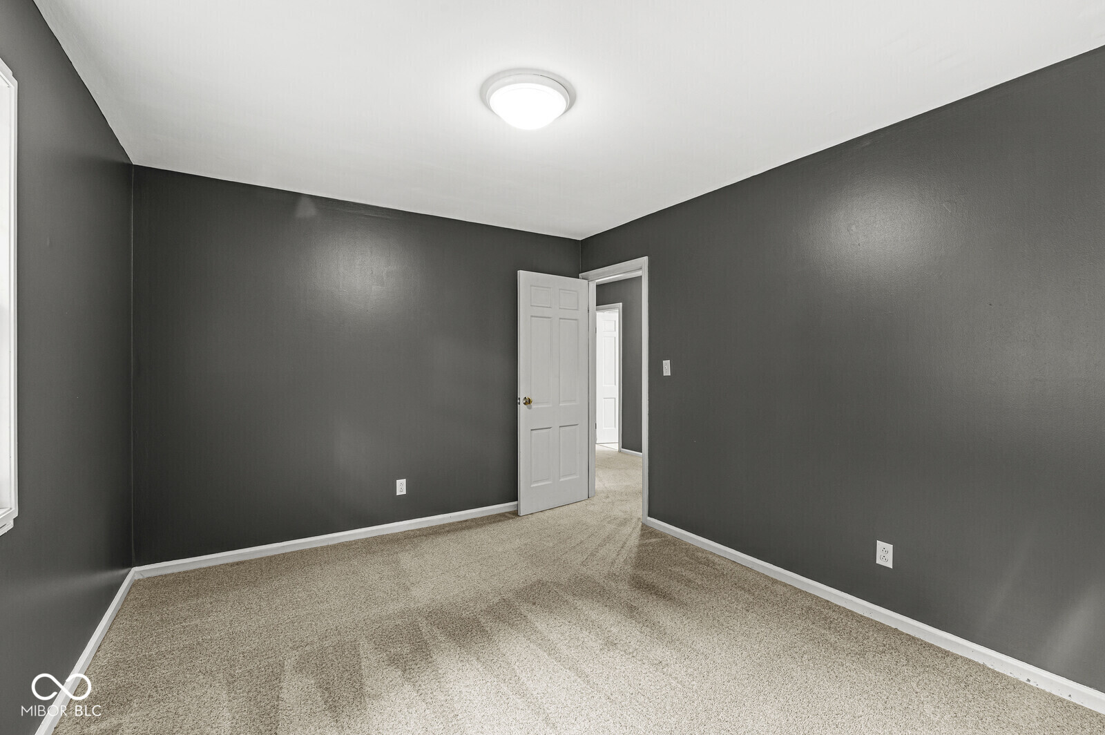 4567 Lincoln Road Indianapolis, IN 46228 - Photo 12 of 32 Gallery Image 12